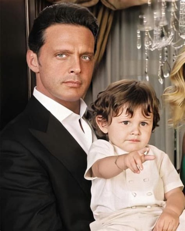 Luis Miguel Children: Does Luis Miguel Have Children?