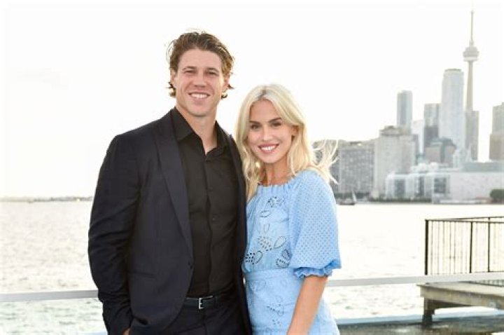 Matt Martin’s Girlfriend: Who is Matt Martin Dating?