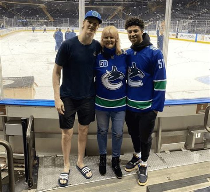 Meet Tonja Stelly and Marshall Grimes