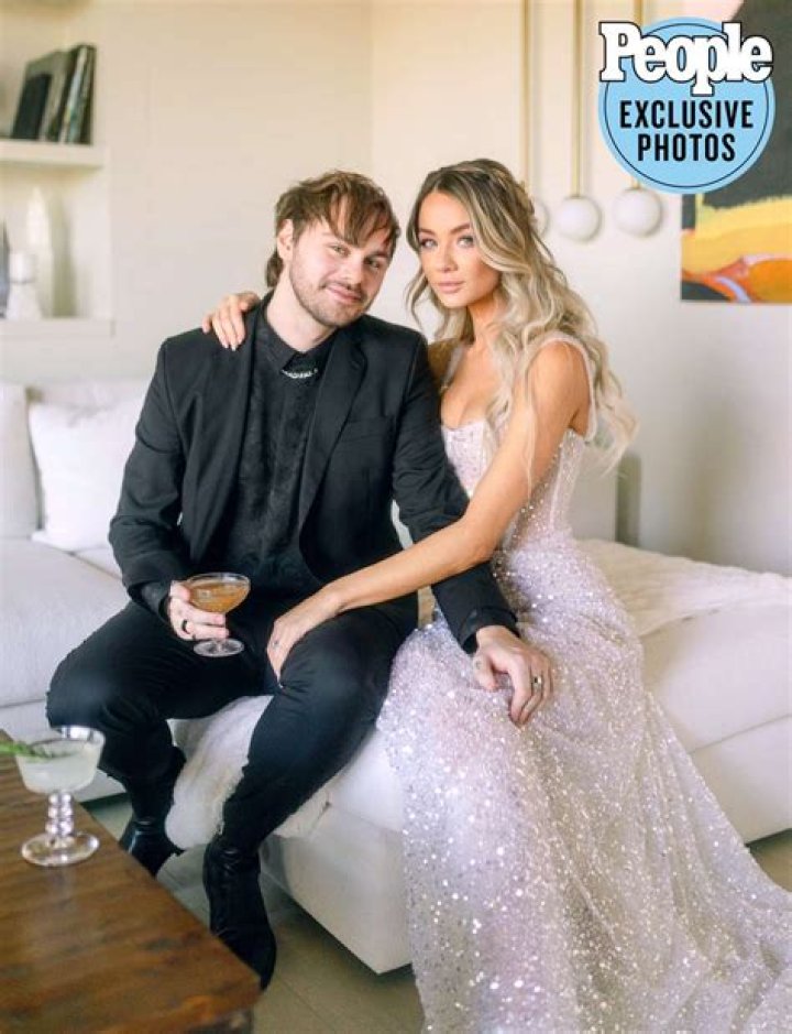 Michael Clifford’s Girlfriend: Who is Michael Clifford Dating?
