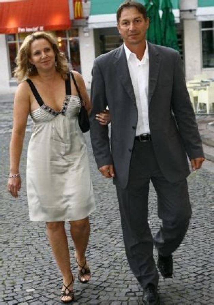 Peter Bondra’s Wife: Who is Peter Bondra Dating?
