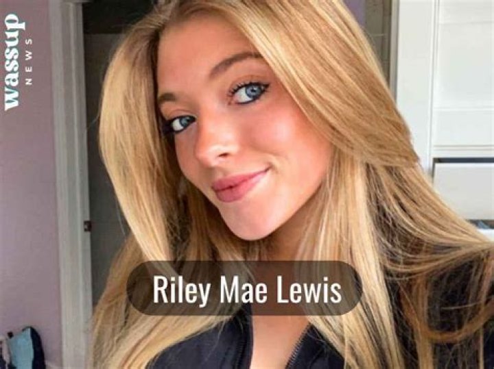 Riley Lewis’s Girlfriend: Who is Riley Lewis Dating?