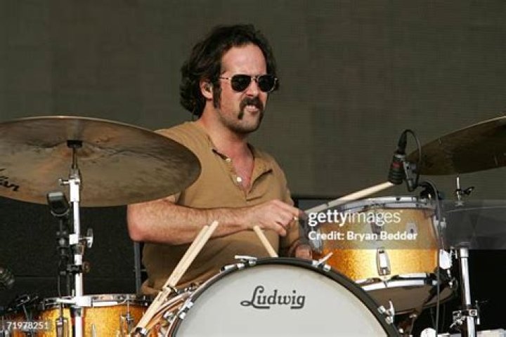 Ronnie Vannucci Jr. - Net Worth, Age, Height, Birthday, Bio, Wiki!