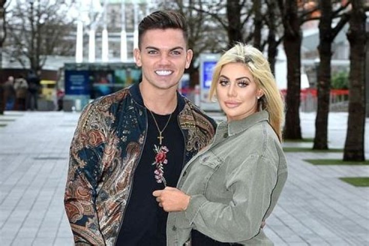 Sam Gowland’s Girlfriend: Who is Sam Gowland Dating?