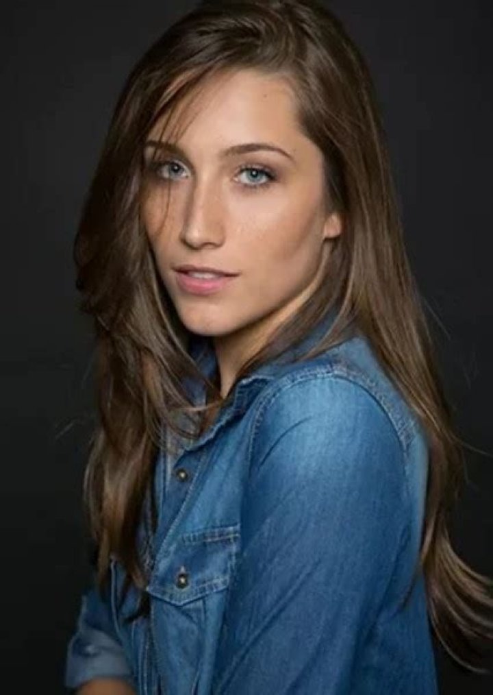 Samia Abreu - Net Worth, Age, Height, Birthday, Bio, Wiki!