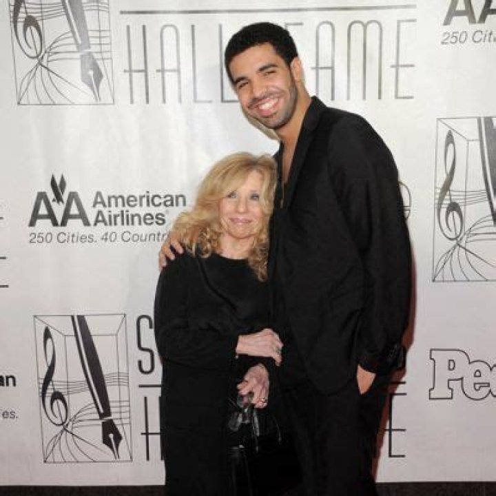 Sandi Graham- Age, Net Worth, Height, Husband, Career, Ethnicity