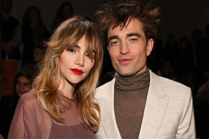 Suki Waterhouse- Age, Boyfriend, Net Worth, Height, Ethnicity