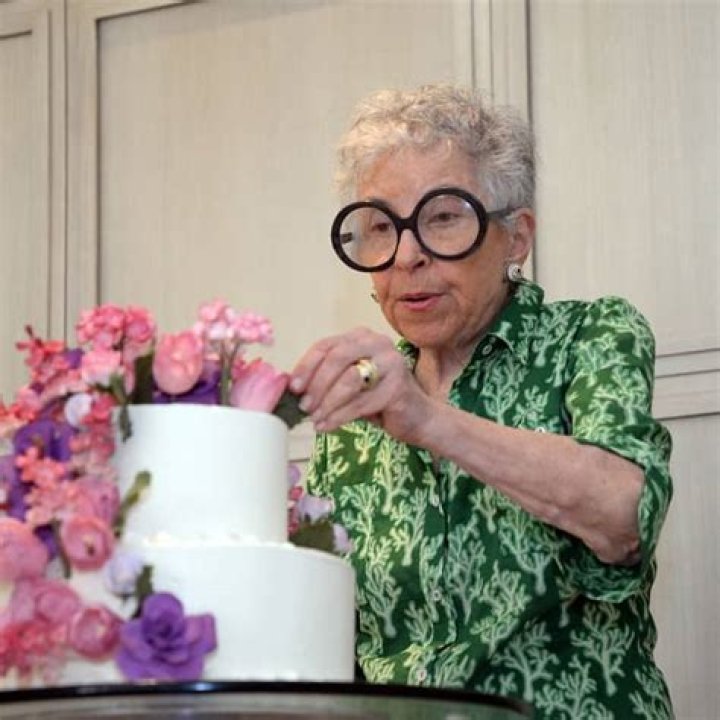 Sylvia Weinstock- Wiki, Age, Height, Net Worth, Husband, Ethnicity