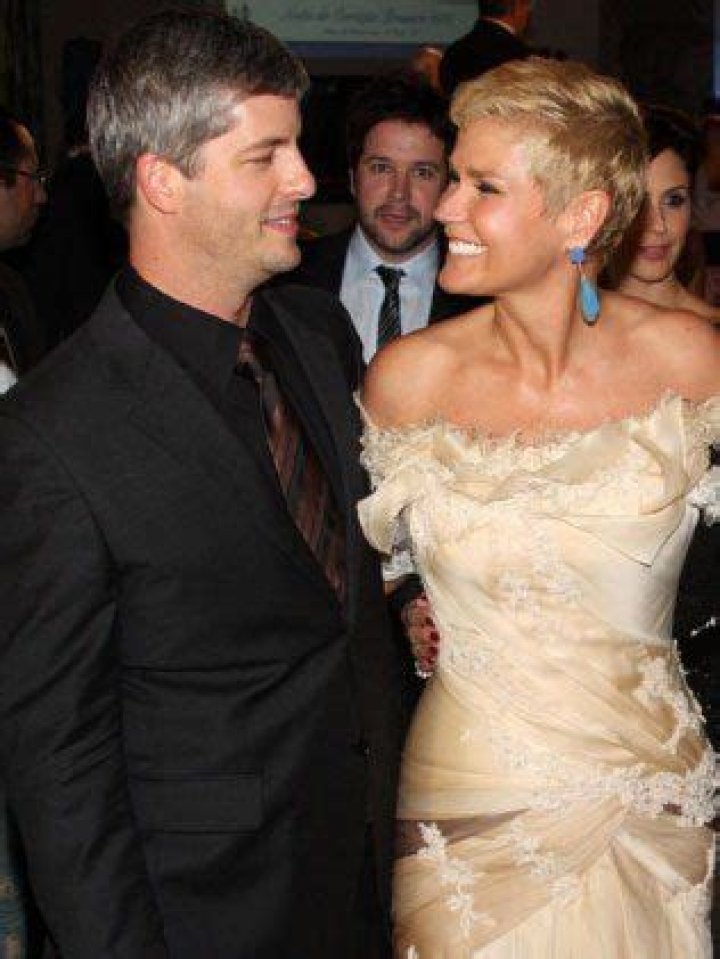 Victor Chaves’s Girlfriend: Who is Victor Chaves Dating?