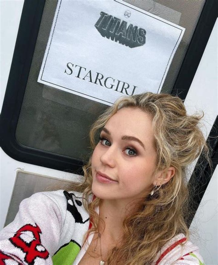What is Brec Bassinger’s Snapchat?