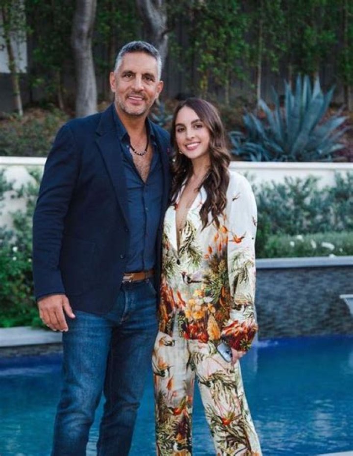 Who are Mauricio Umansky’s Parents?