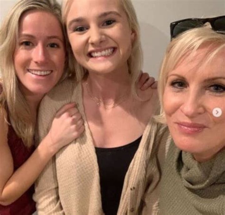 Who is Carlie Hoffer? Why Her Parents Divorced After Being Together For 23 Years?