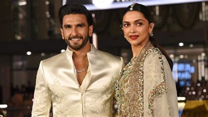 Who is Deepika Pilli Dating – Deepika Pilli's Boyfriend & Exes