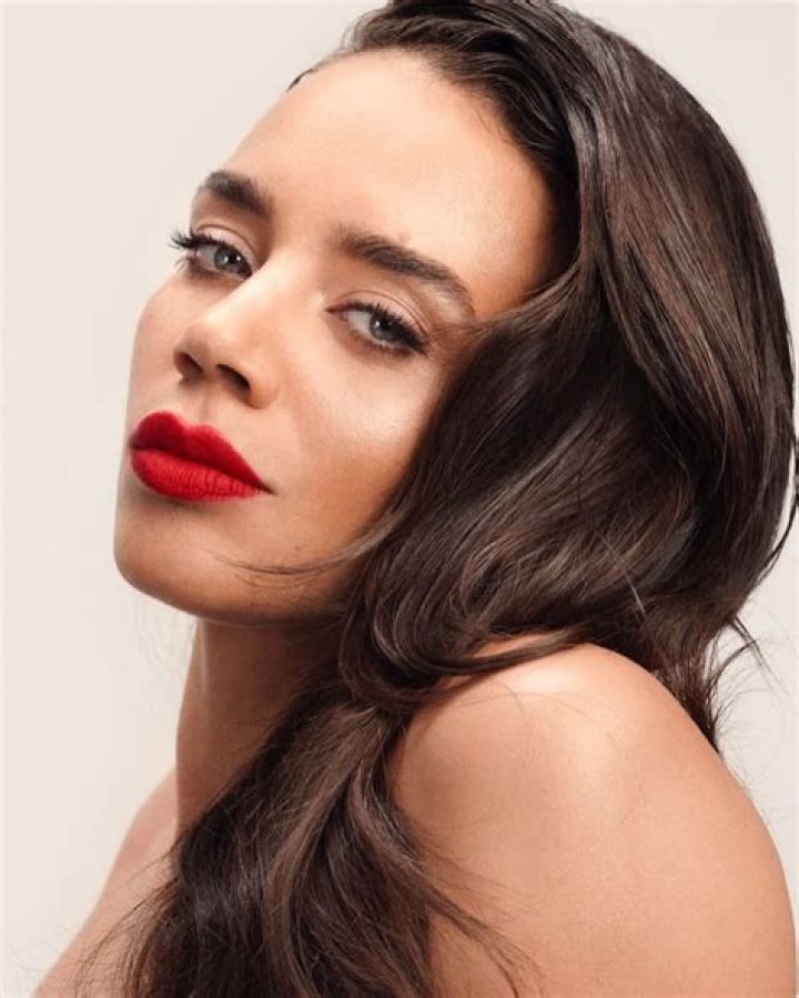 Who is Hannah John-Kamen? Wiki, Age, Height, Net Worth, Husband, Marriage