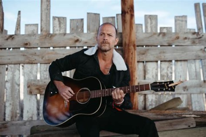Who is Kip Moore? Find Net Worth, Quote, Awards, Fact, Wiki