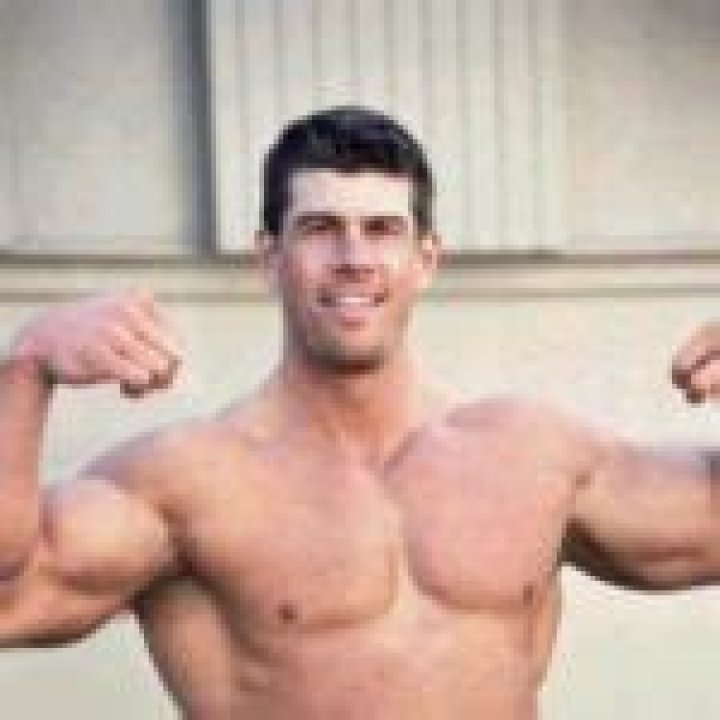 Zeb Atlas- Wiki, Age, Height, Net Worth, Girlfriend, Ethnicity